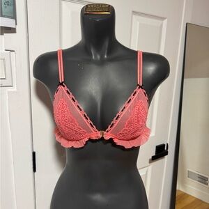 Elegant Pink Lace Bra